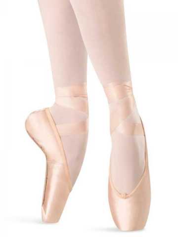 pointes BLOCH HANNAH STRONG